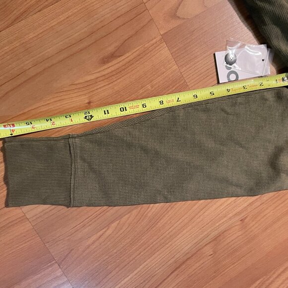 SO Henley Hoodie Army Green Hi Low Thermal Cotton Waffle Shirt, Size Large - Picture 13 of 15
